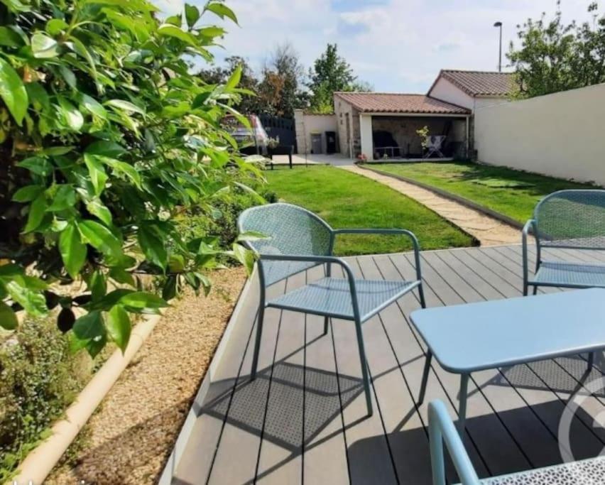 Gite La Bulle Avec Jardin A 15 Min Des Plages Saint-Benoist-sur-Mer Dış mekan fotoğraf